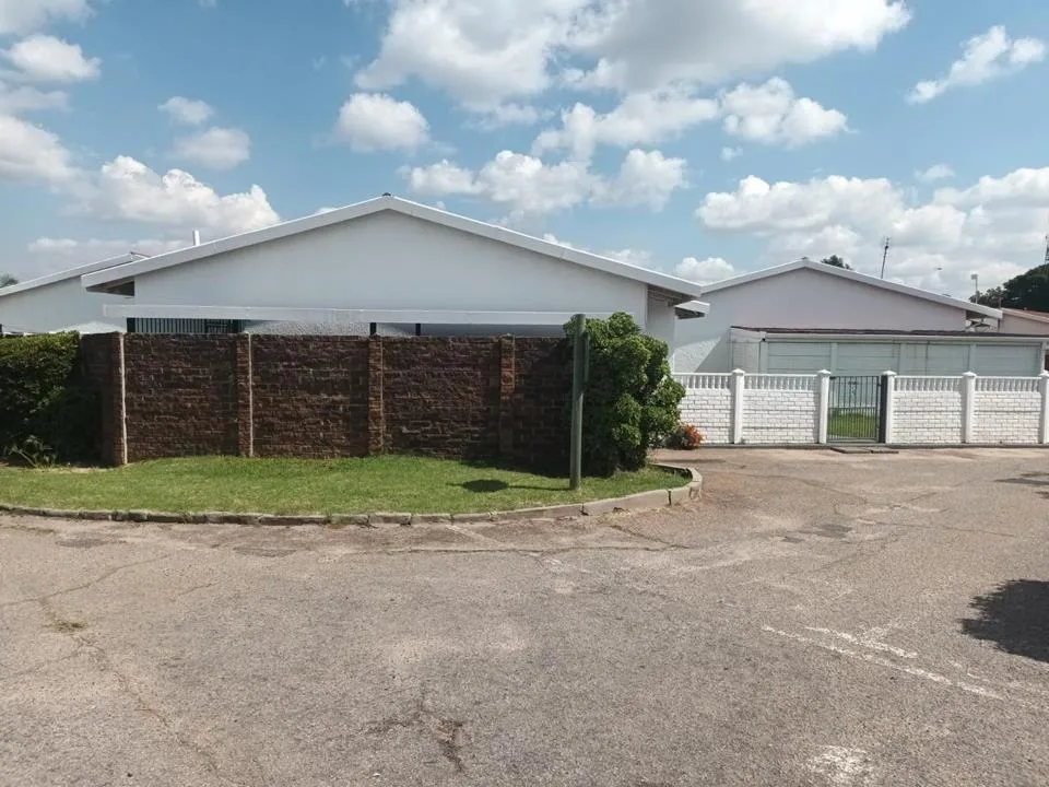 3 Bedroom Townhouse for sale in Del Judor