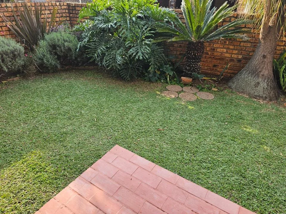 3 Bedroom Townhouse for sale in Clubville