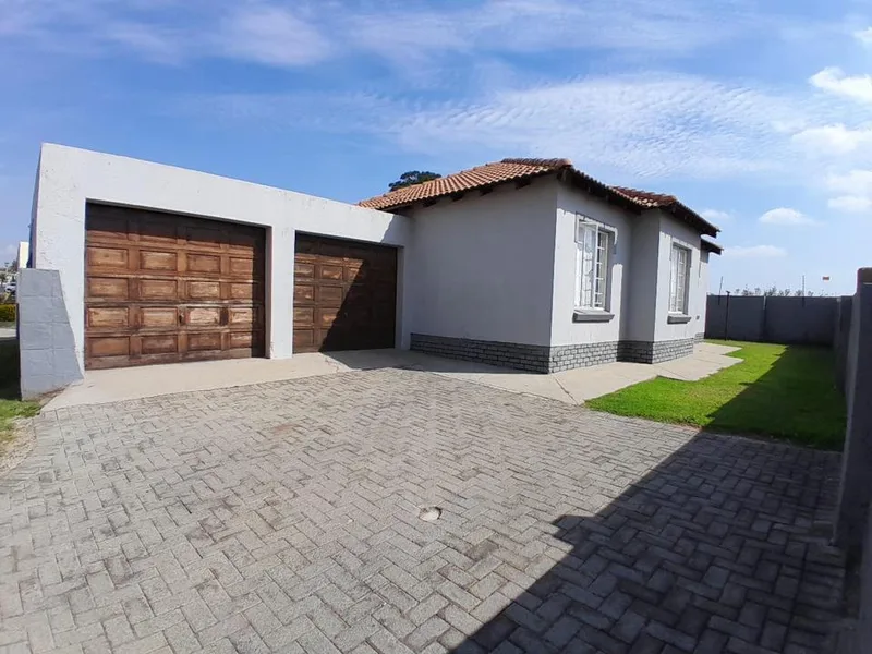 3 Bedroom House for sale in Ben Fleur