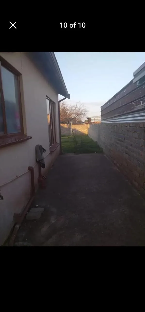 2 Bedroom House for sale in Soshanguve XX