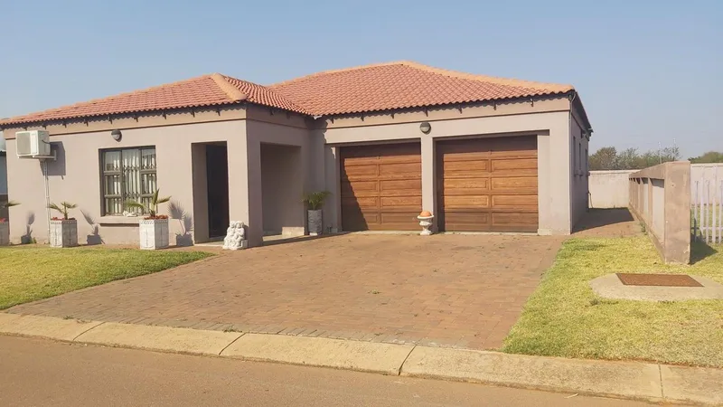 3 Bedroom House for sale in The Orchards
