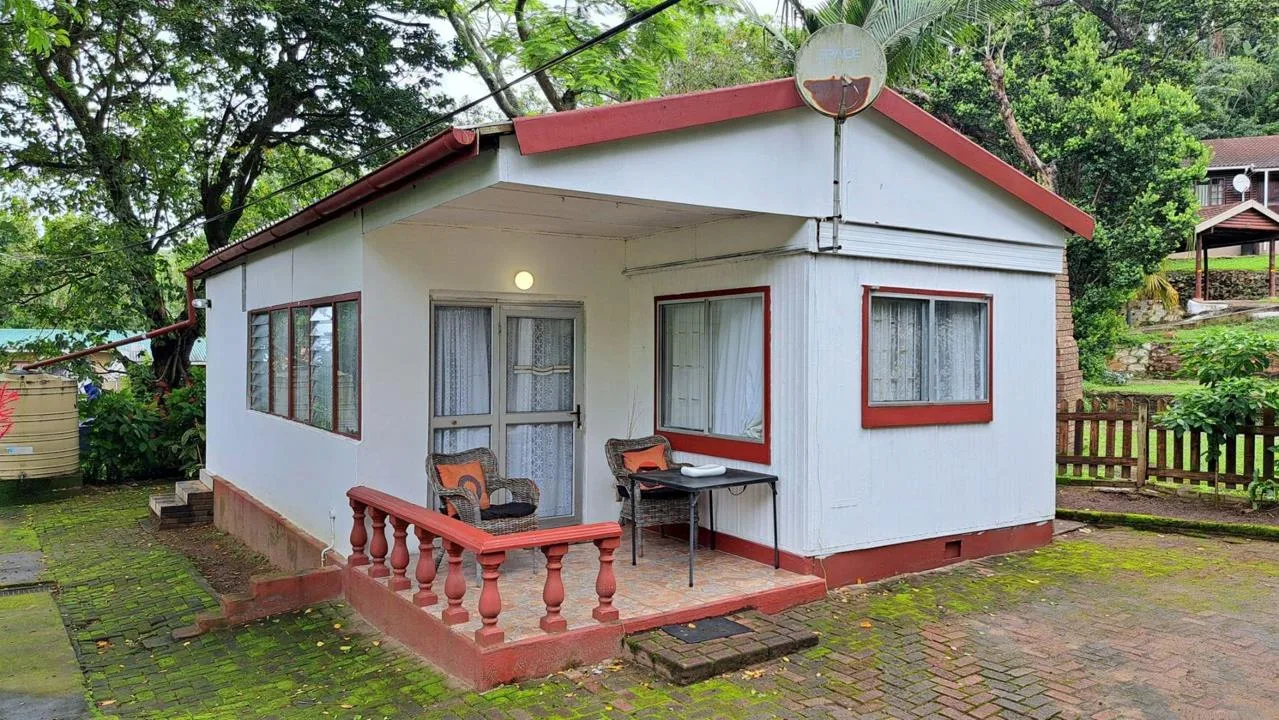 2 Bedroom Townhouse for sale in Hibberdene