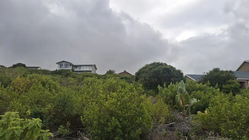 1 020 m² Land available in Dana Bay