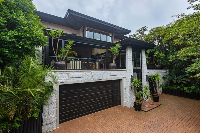 4 Bedroom House for sale in Zimbali Estate