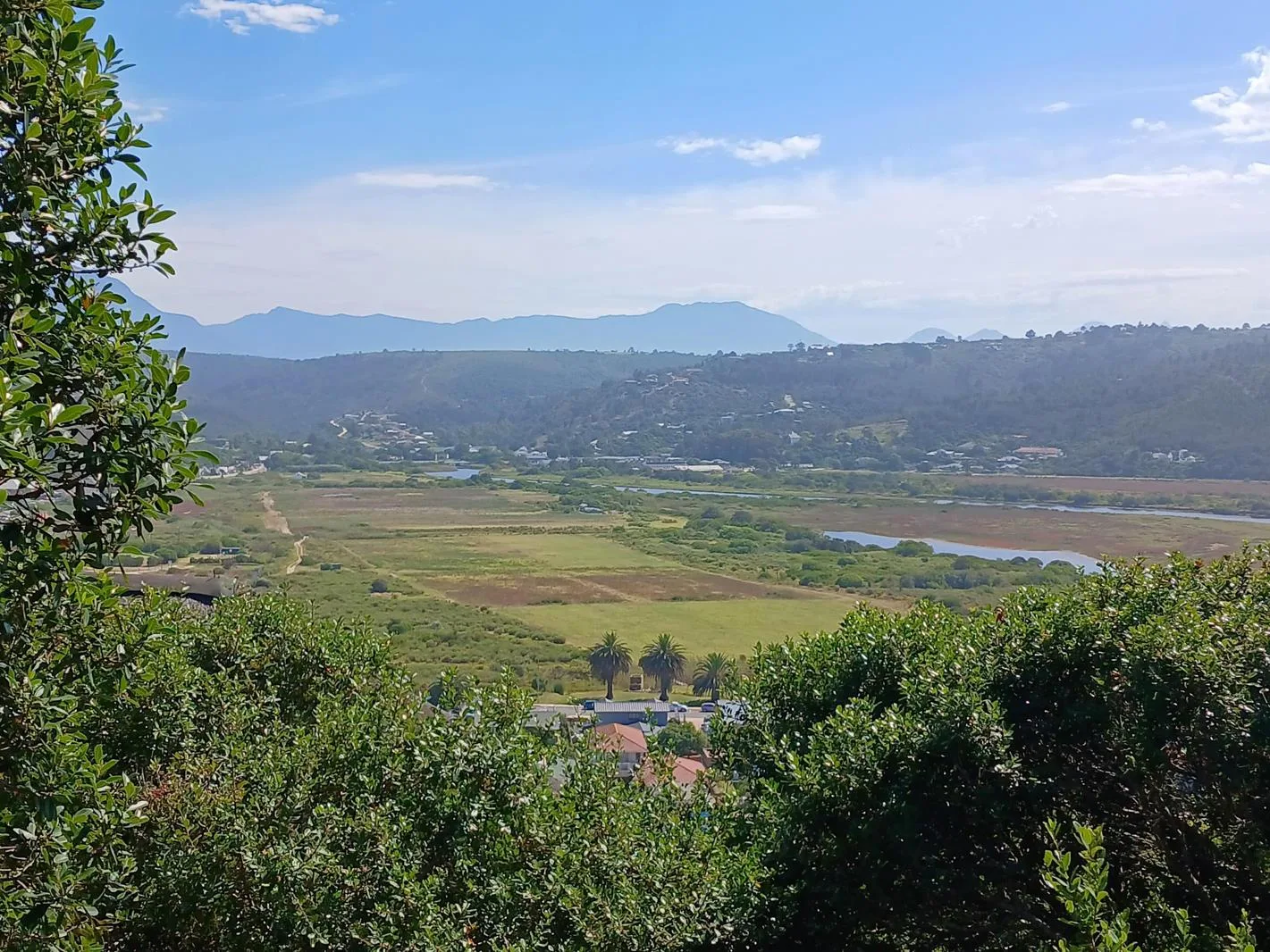 1 074 m² Land available in Groot Brakrivier