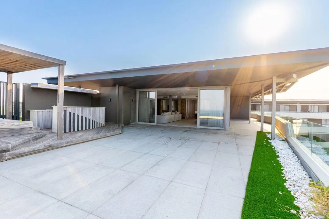 4 Bedroom Apartment / flat to rent in Sibaya Precinct