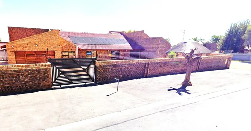 5 Bedroom House for sale in New State Areas