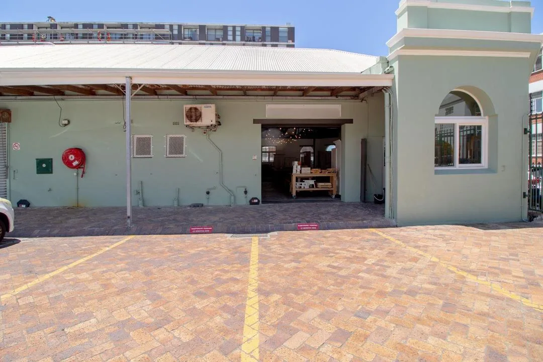 Apartment / flat for sale in Woodstock