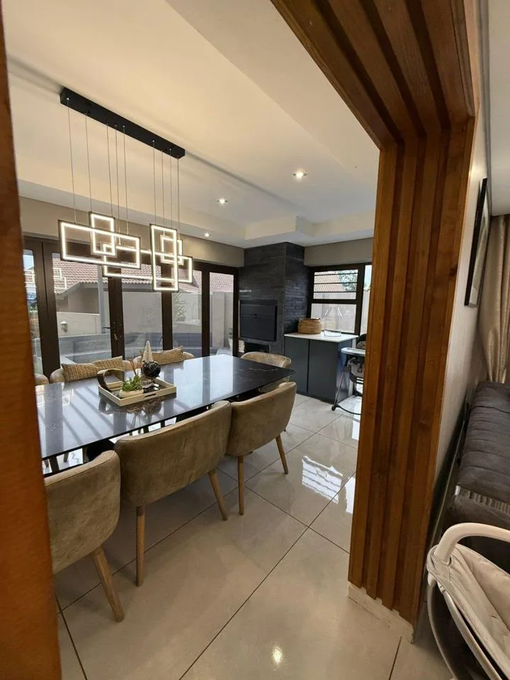 4 Bedroom House to rent in Ben Fleur