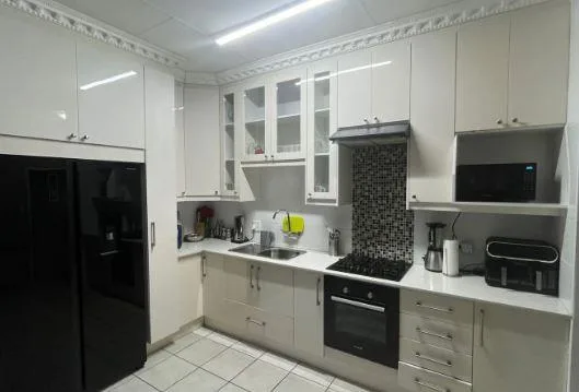 3 Bedroom Townhouse for sale in Terra Nova