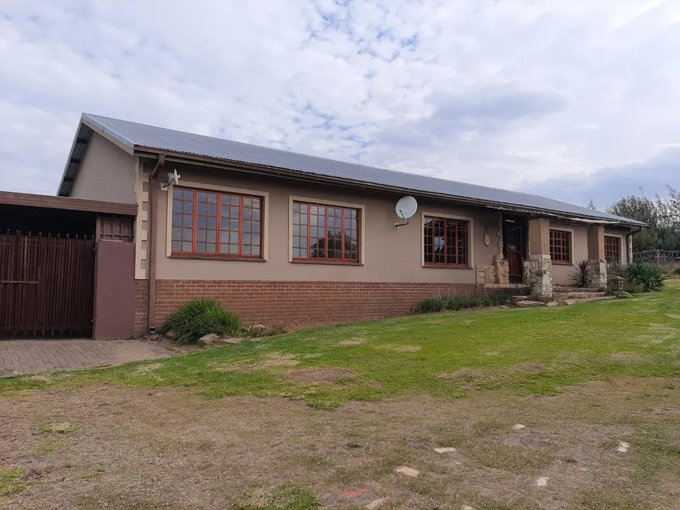 3 Bedroom House for sale in Ladybrand