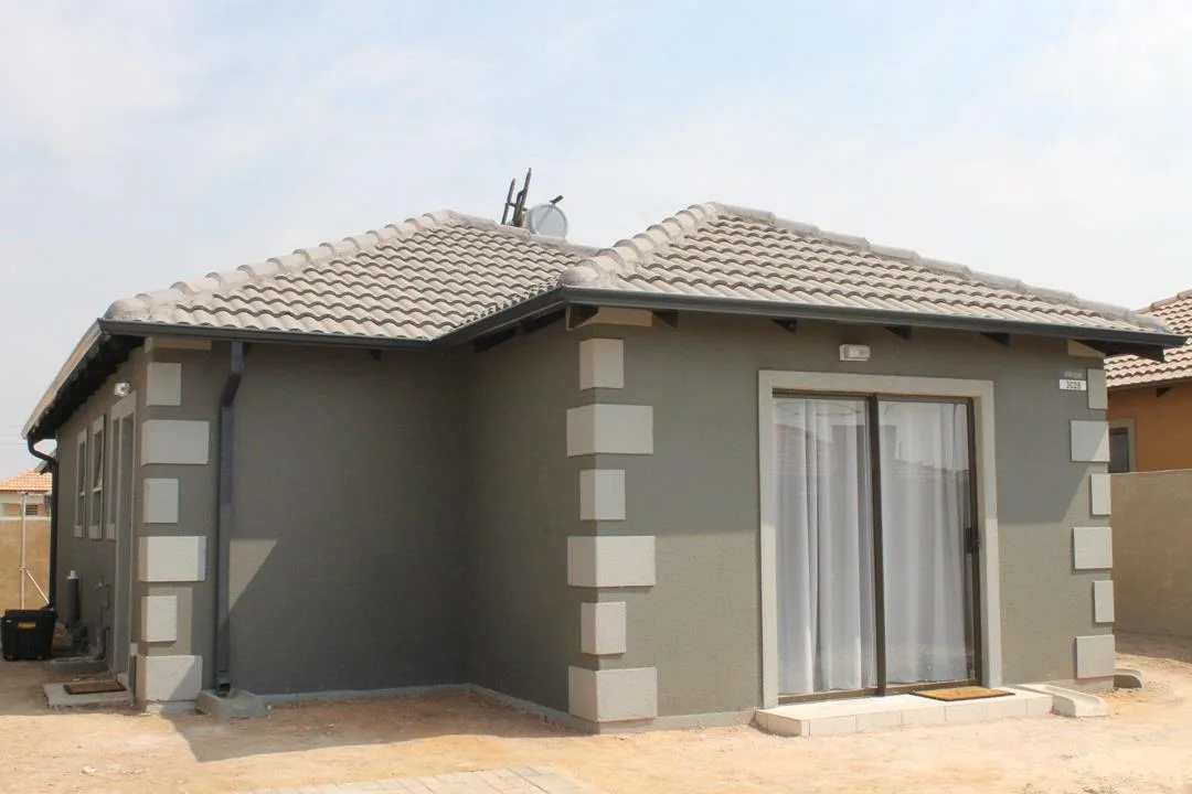 2 Bedroom House for sale in Karino