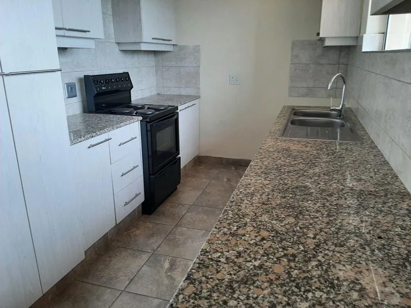3 Bedroom Apartment / flat for sale in Morningside
