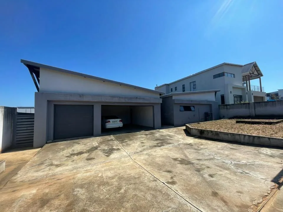 3 Bedroom House for sale in Riverside Estate