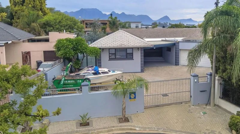 5 Bedroom House in Wellington Central