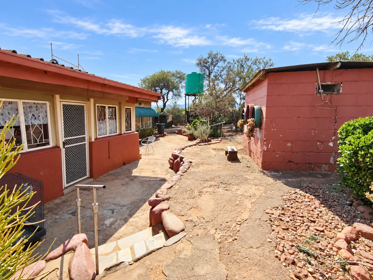 21.4 ha Farm in Rustenburg North