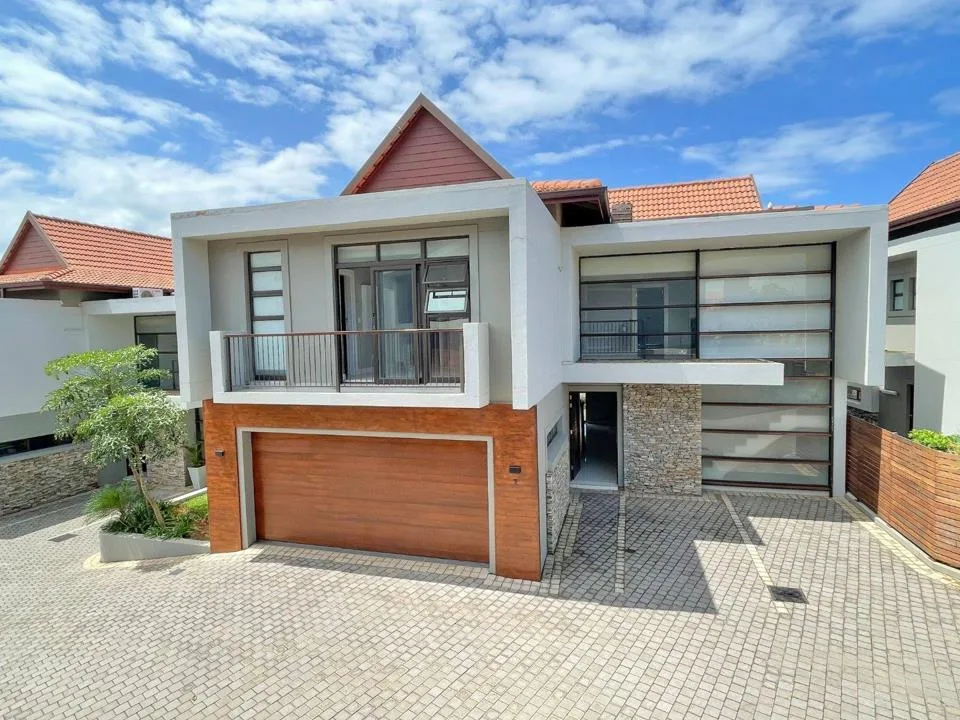 4 Bedroom House for sale in Izinga