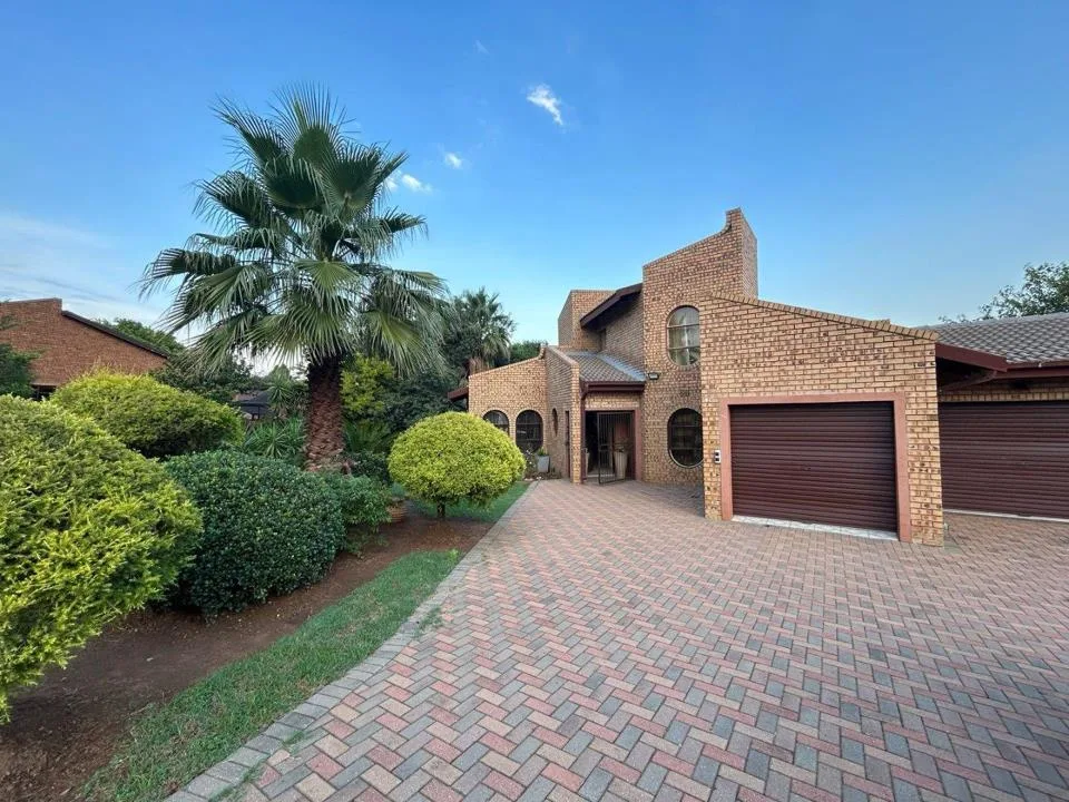 1 Bedroom House to rent in Gholfsig