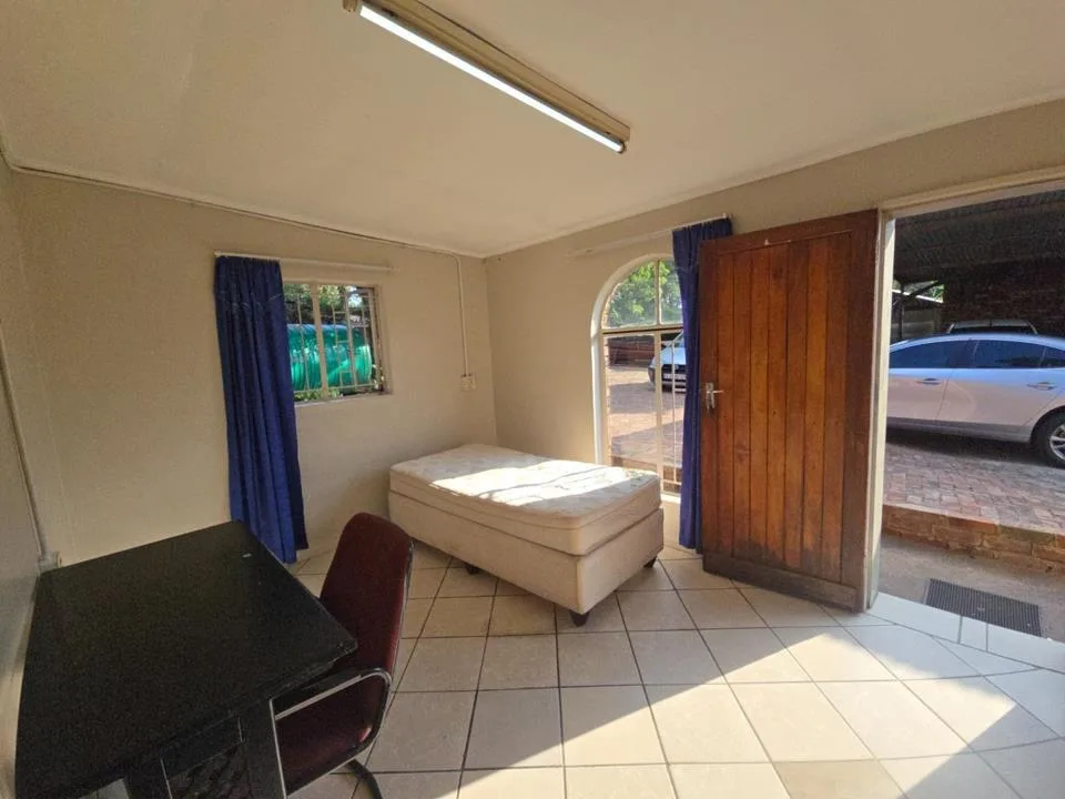 1 Bedroom House to rent in Capital Park