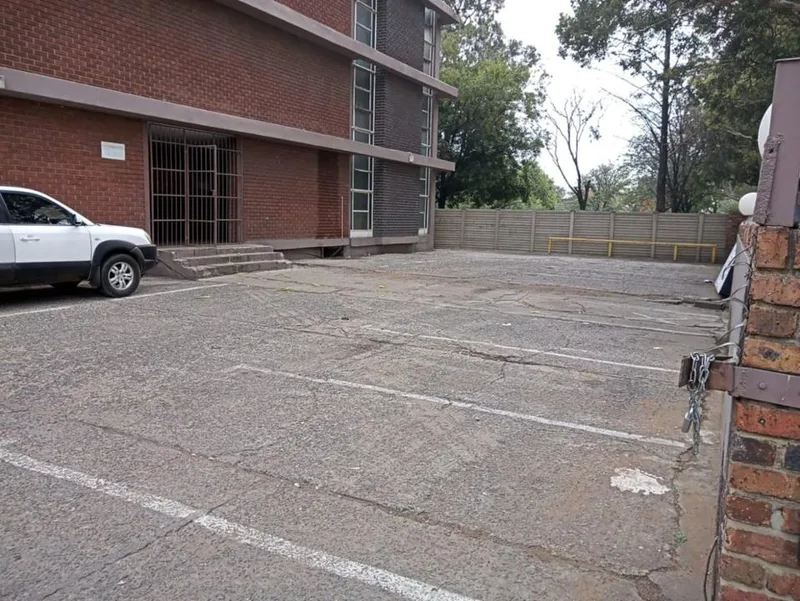 2 Bedroom Apartment / flat for sale in Vereeniging Central