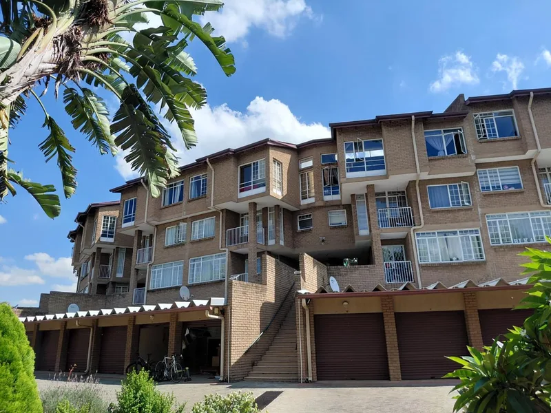 3 Bedroom Apartment in Windsor East