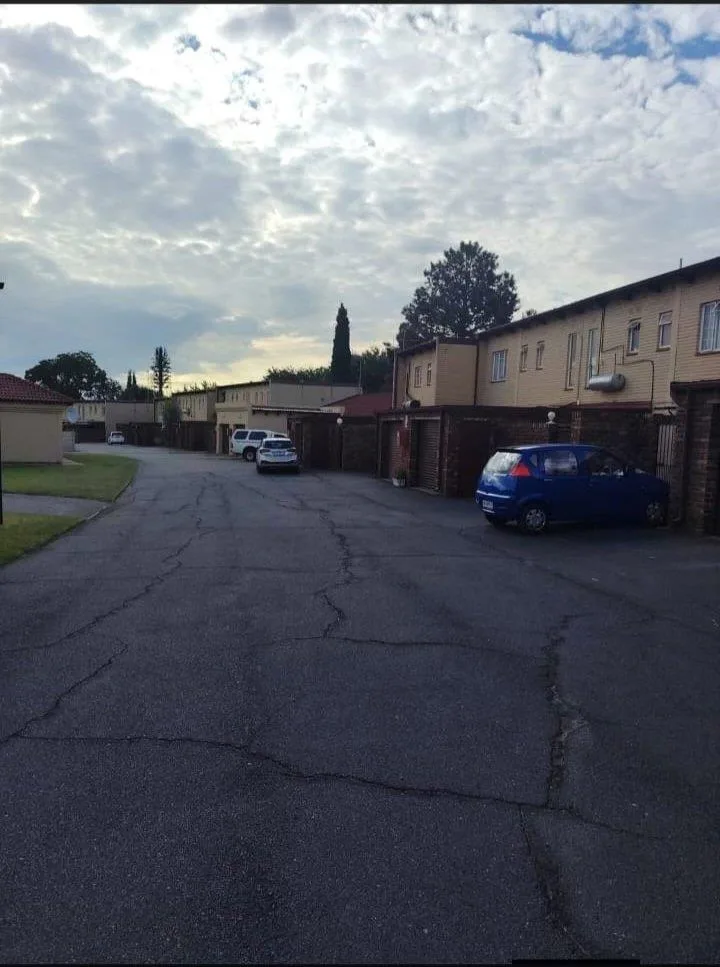2 Bedroom Townhouse for sale in Sasolburg Ext 15
