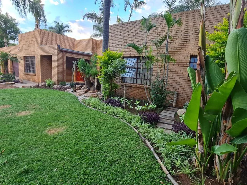 4 Bedroom House for sale in Marble Hall