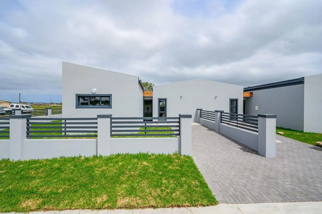 3 Bedroom House for sale in Rowallan Park