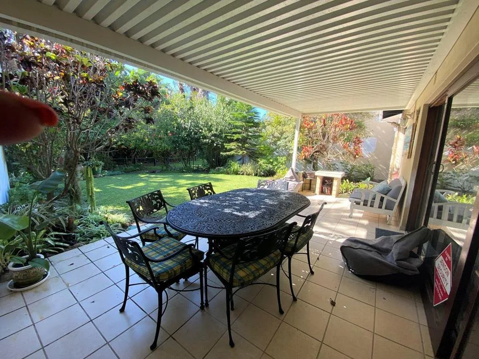 2 Bedroom Townhouse to rent in Scottburgh South