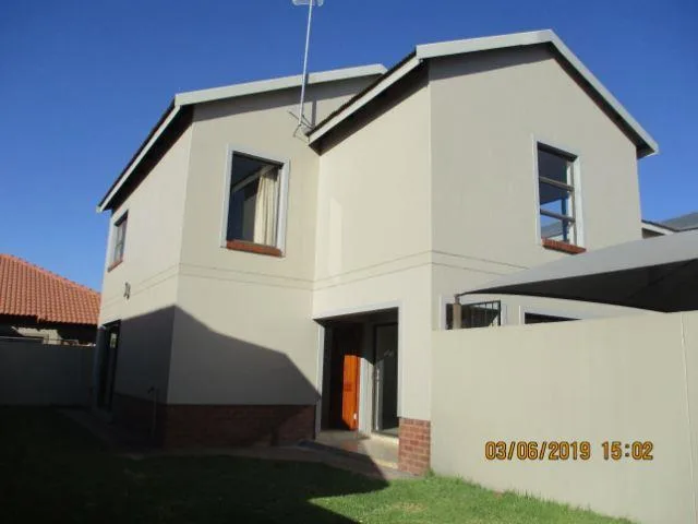 3 Bedroom Townhouse to rent in Delmas