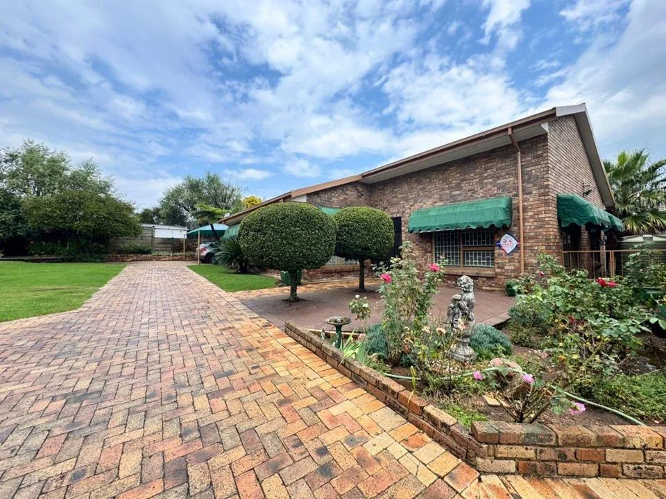 3 Bedroom Townhouse for sale in Parys