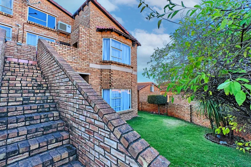 2 Bedroom Apartment in Allens Nek
