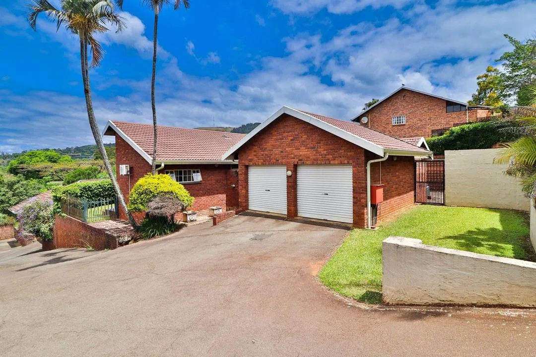 3 Bedroom Townhouse for sale in Ferncliffe