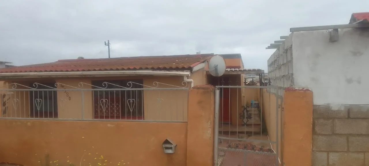 3 Bedroom House for sale in Kwazakhele