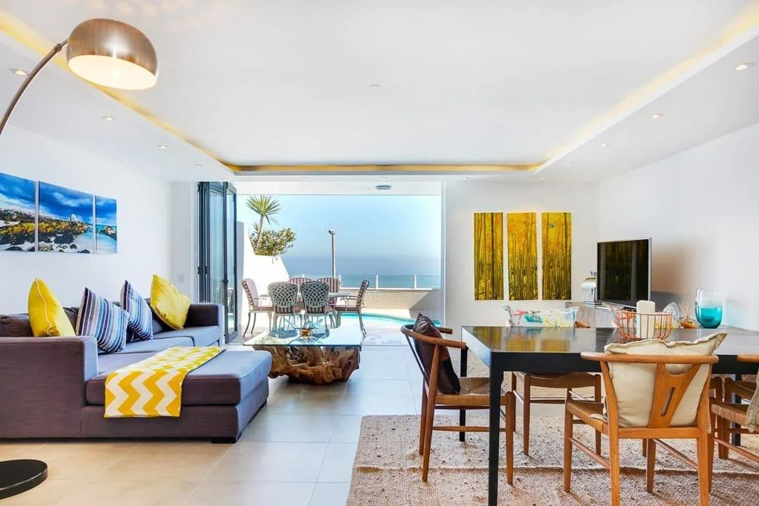 3 Bedroom Apartment / flat for sale in Camps Bay