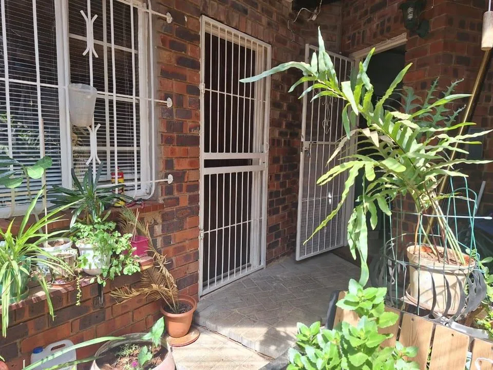 2 Bedroom Townhouse for sale in Parys