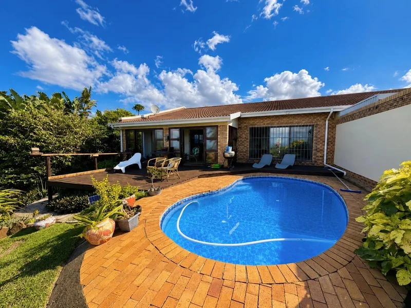 3 Bedroom Townhouse in Umzumbe
