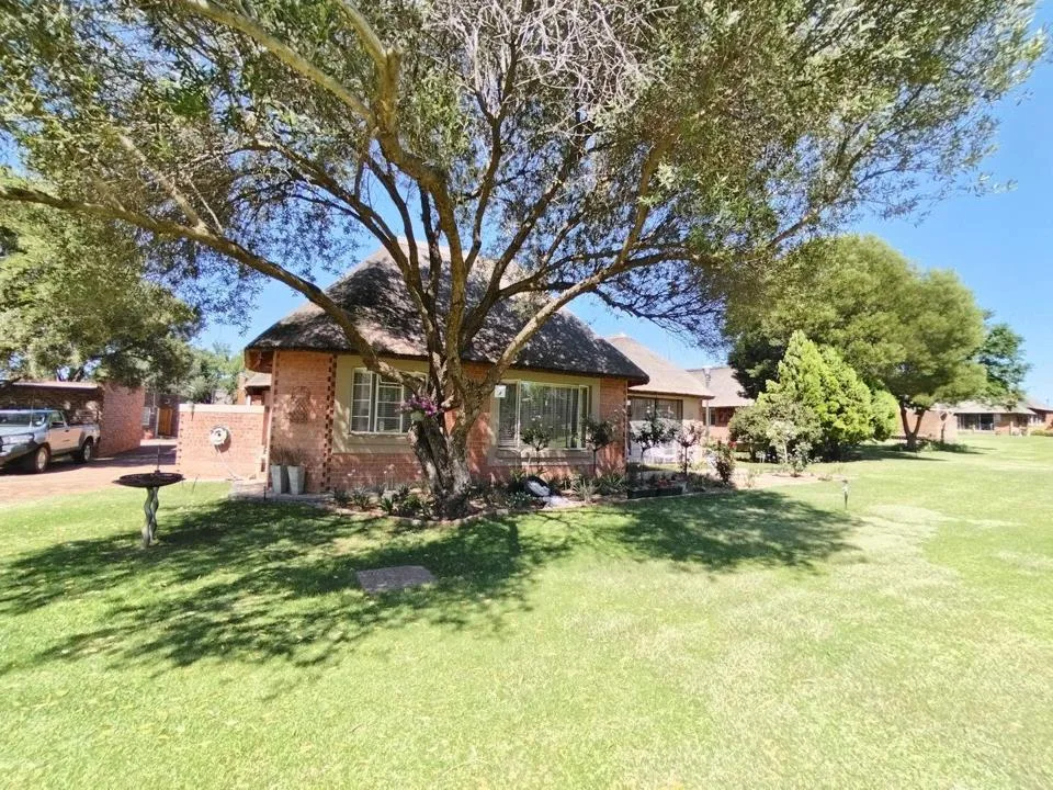 4 Bedroom House for sale in Christiana