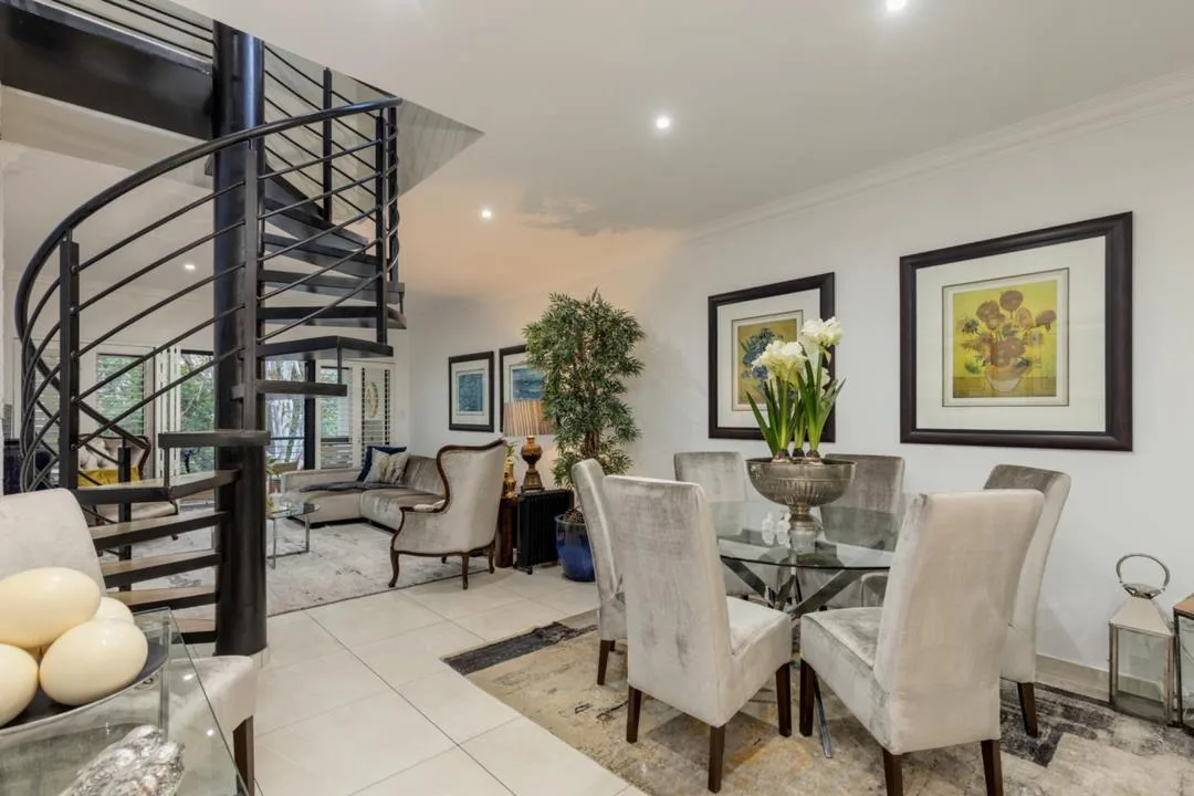 2 Bedroom Apartment / flat for sale in Morningside