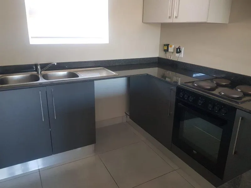 2 Bedroom Townhouse to rent in Charlo