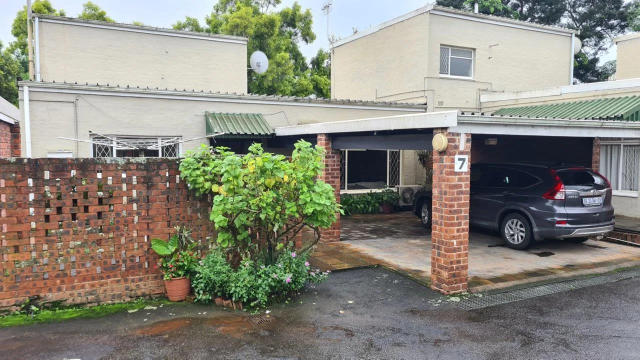 3 Bedroom Townhouse for sale in Town Hill