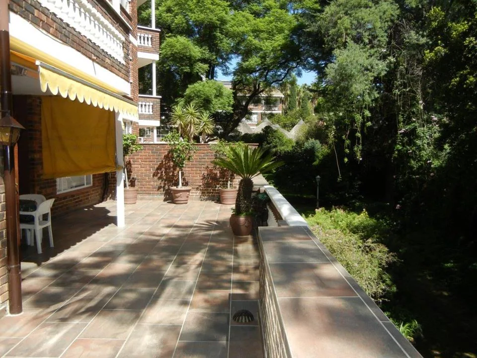 3 Bedroom Apartment / flat for sale in Sandton Central