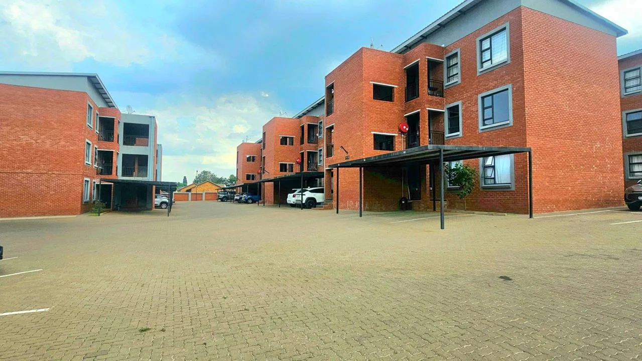 3 Bedroom Apartment / flat for sale in Witpoortjie
