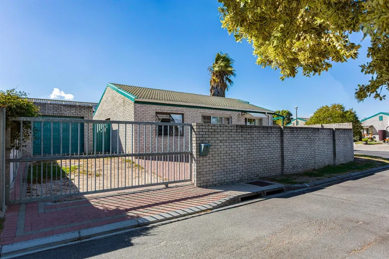 3 Bedroom Townhouse in Durmonte
