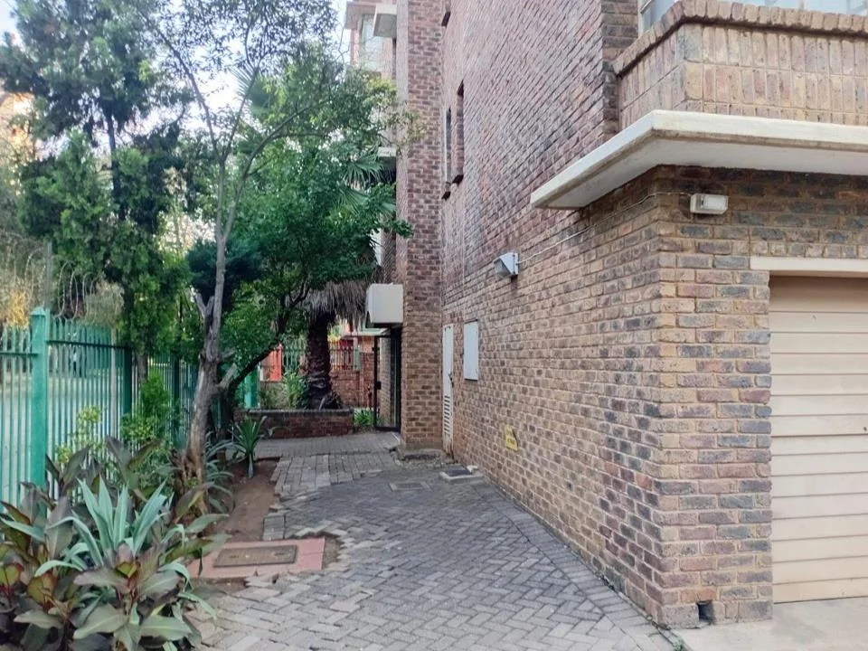 3 Bedroom Apartment / flat for sale in Sunnyside