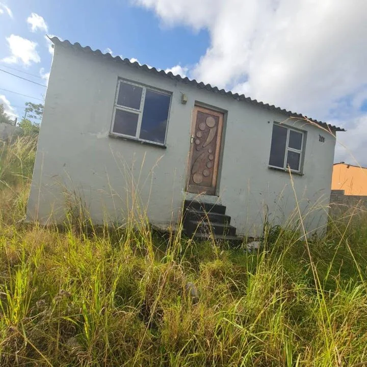 2 Bedroom House for sale in Mdantsane Nu 2