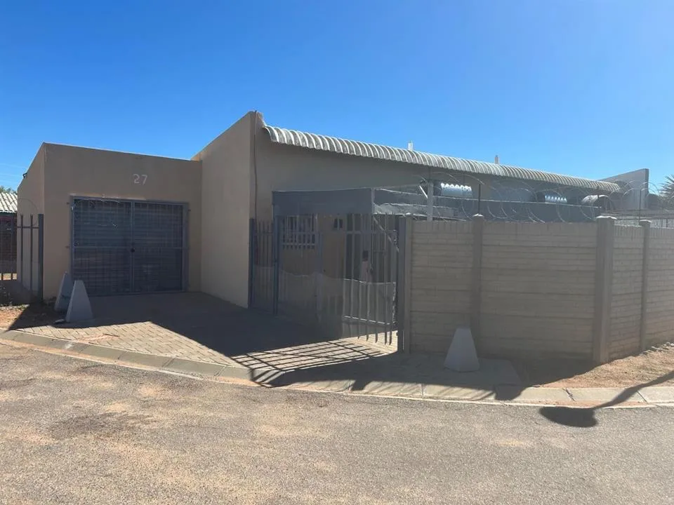 2 Bedroom Apartment / flat for sale in Flora Park