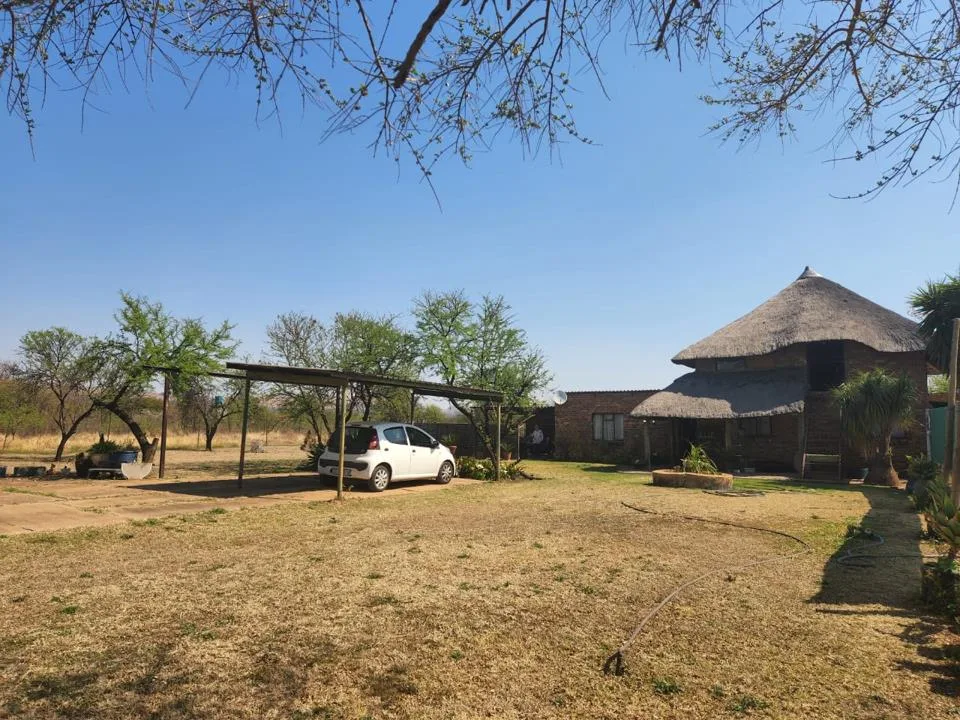 3 Bedroom House for sale in Strydfontein AH
