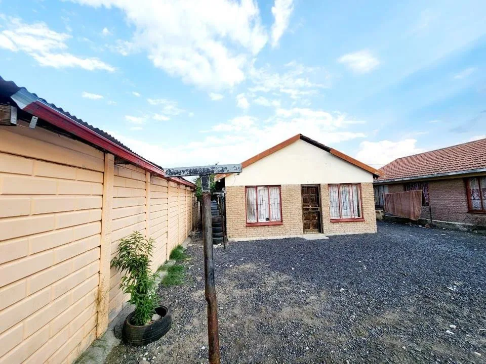 2 Bedroom House for sale in Meriting Unit 1