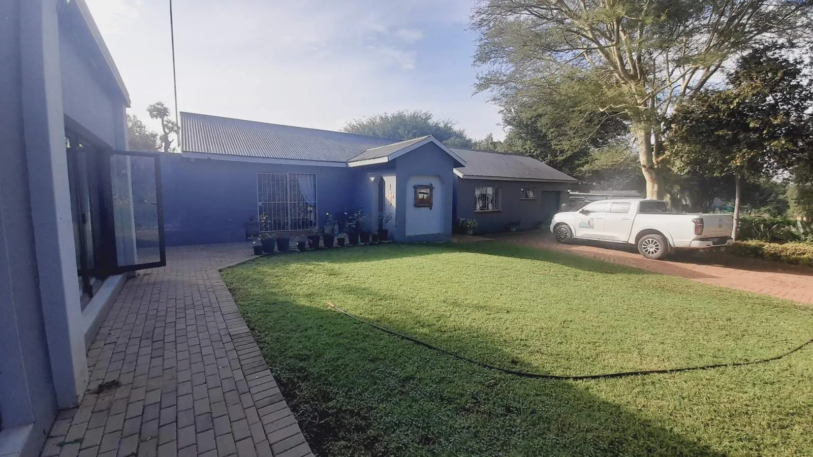 9.4 ha Farm in Hartbeespoort Outlying